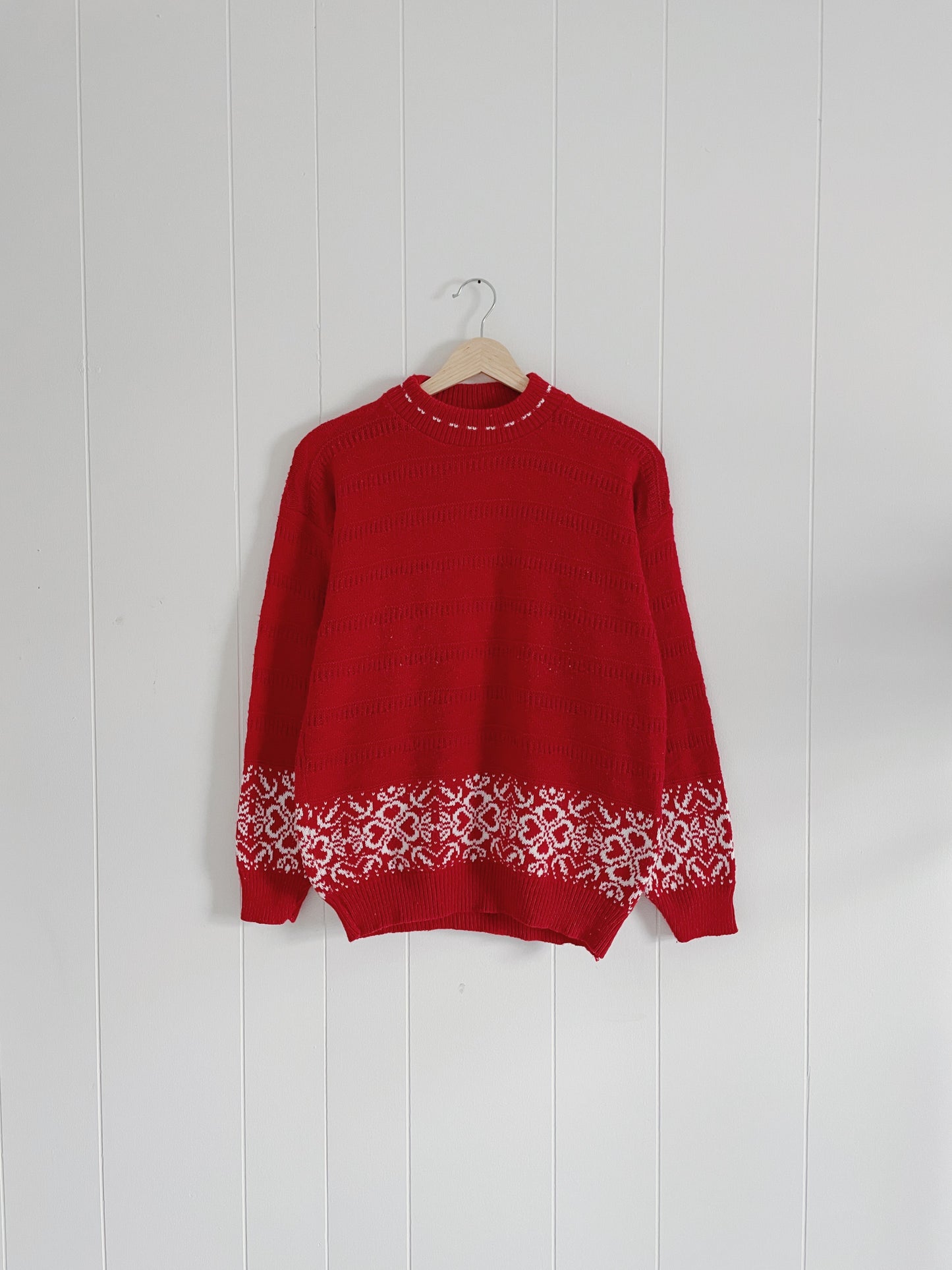Vintage Red Patterned Sweater (M)