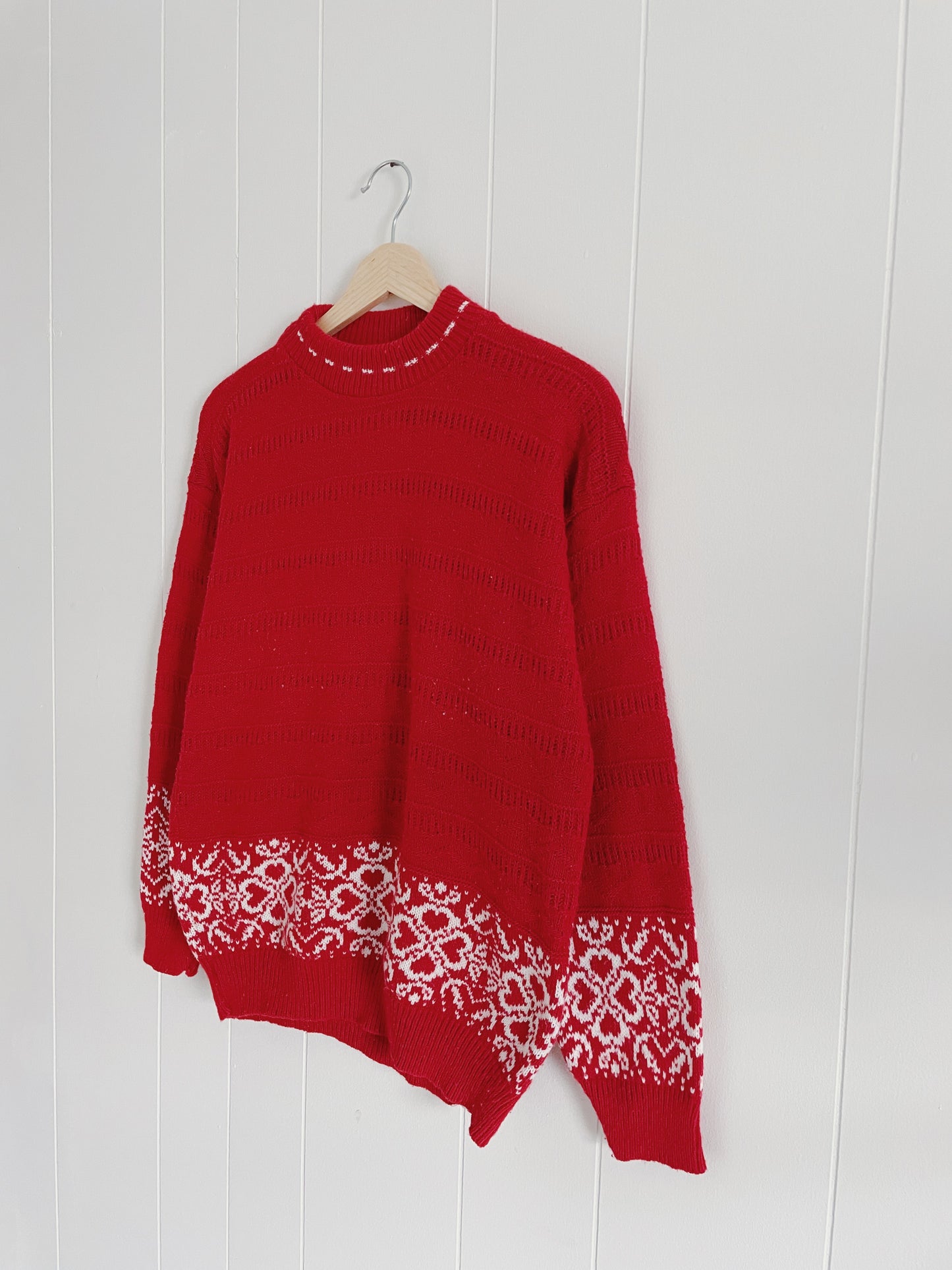 Vintage Red Patterned Sweater (M)