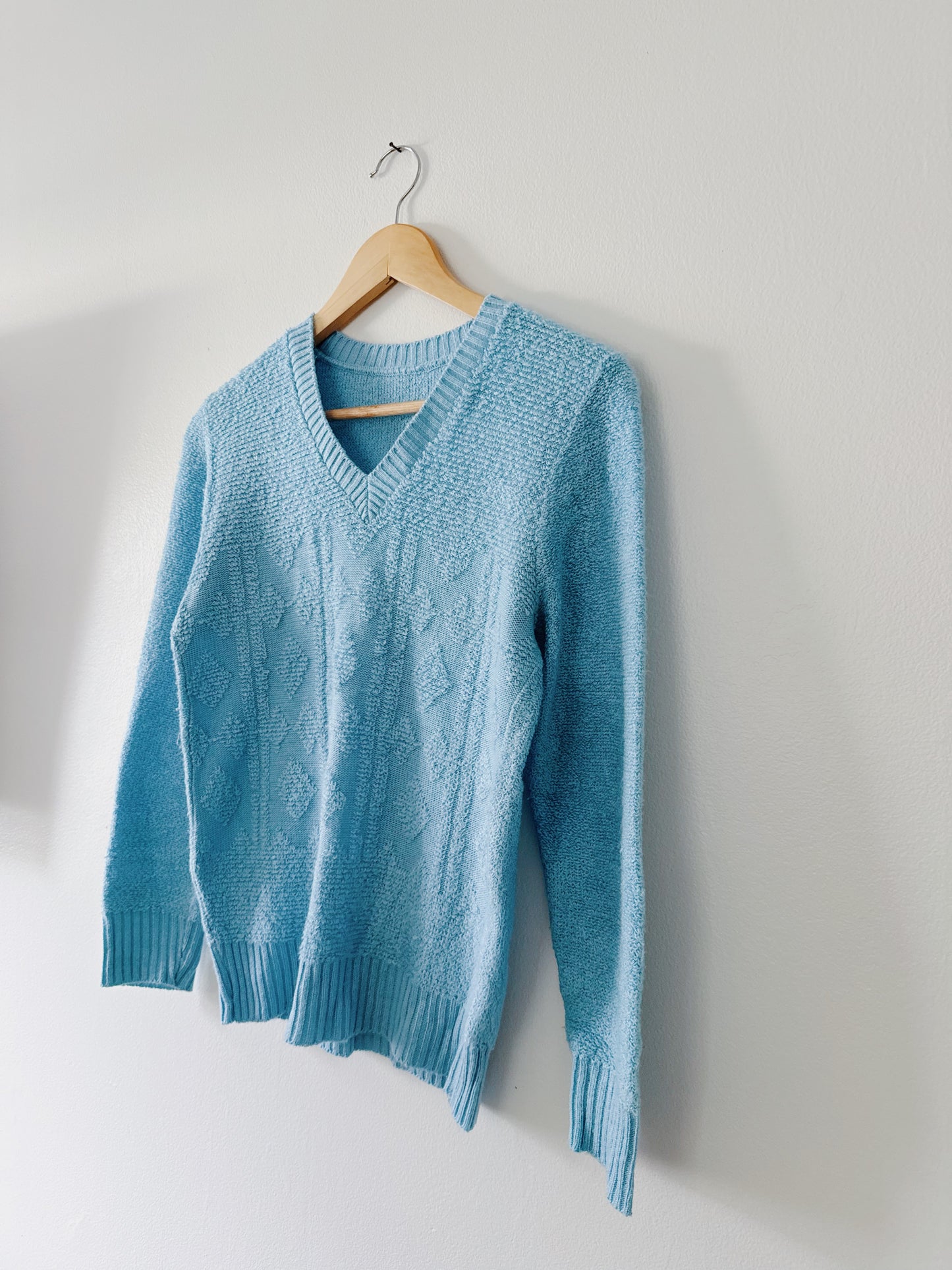 Vintage Light Weight Sweater