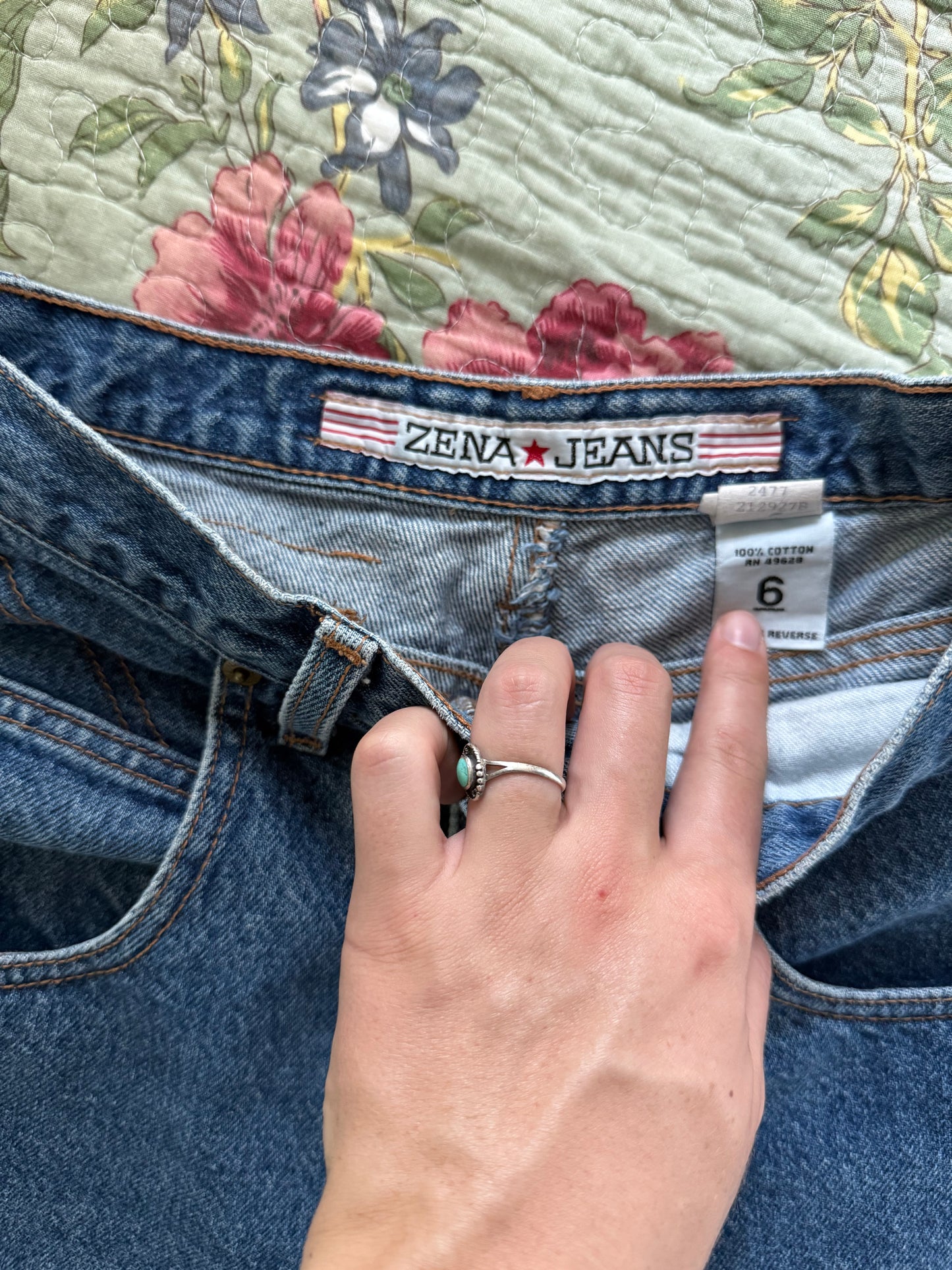 Vintage Cut Off Shorts (28x6)