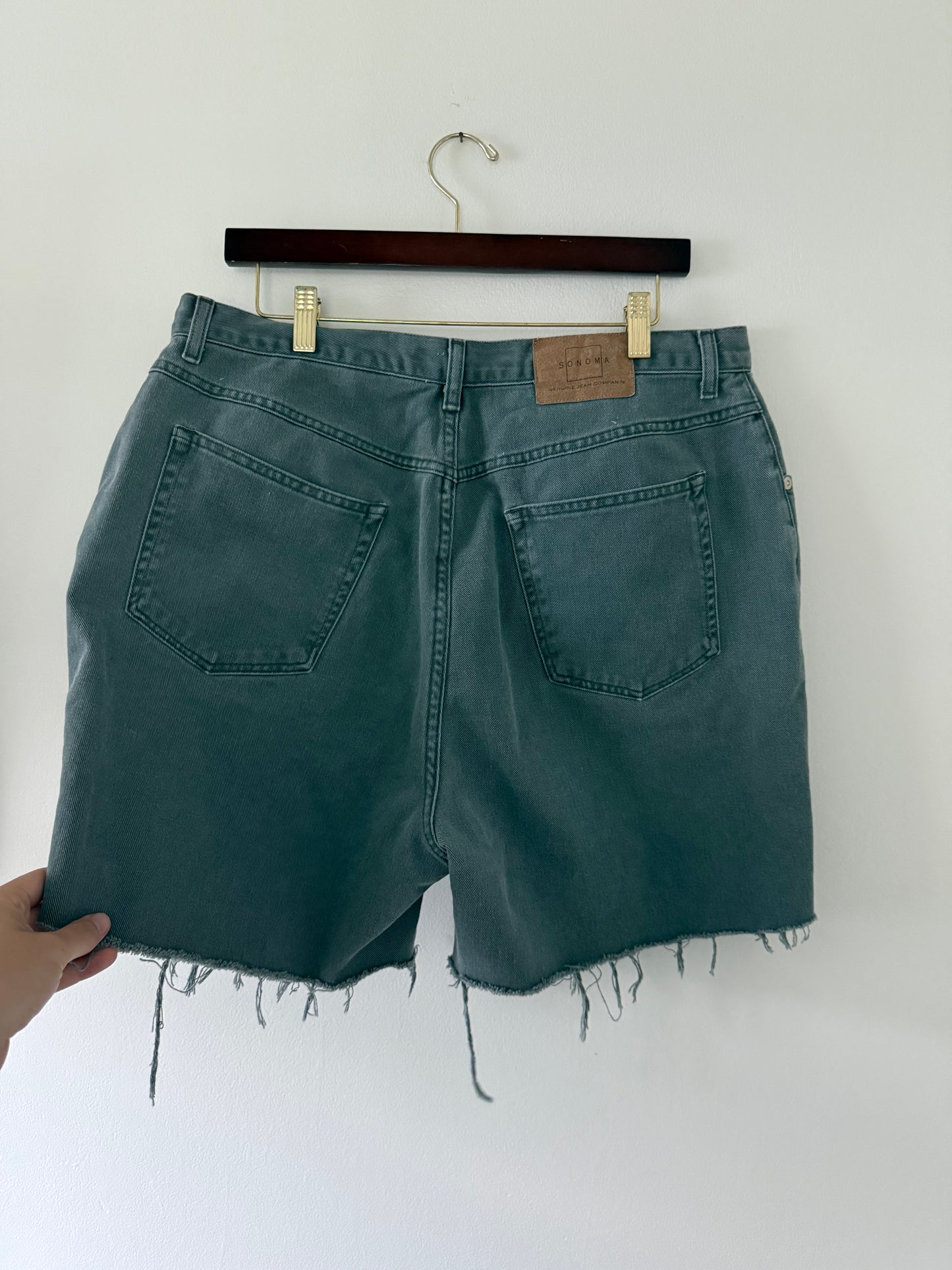 Muted Green Cut Off Shorts (36x5)