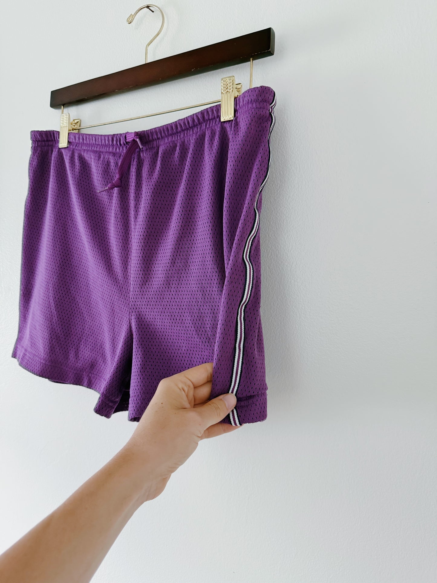 Purple Mesh Athletic Shorts (L)