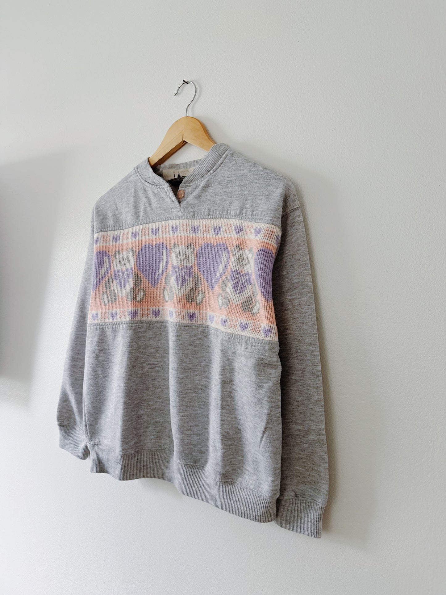 Vintage Heart Crewneck (M)