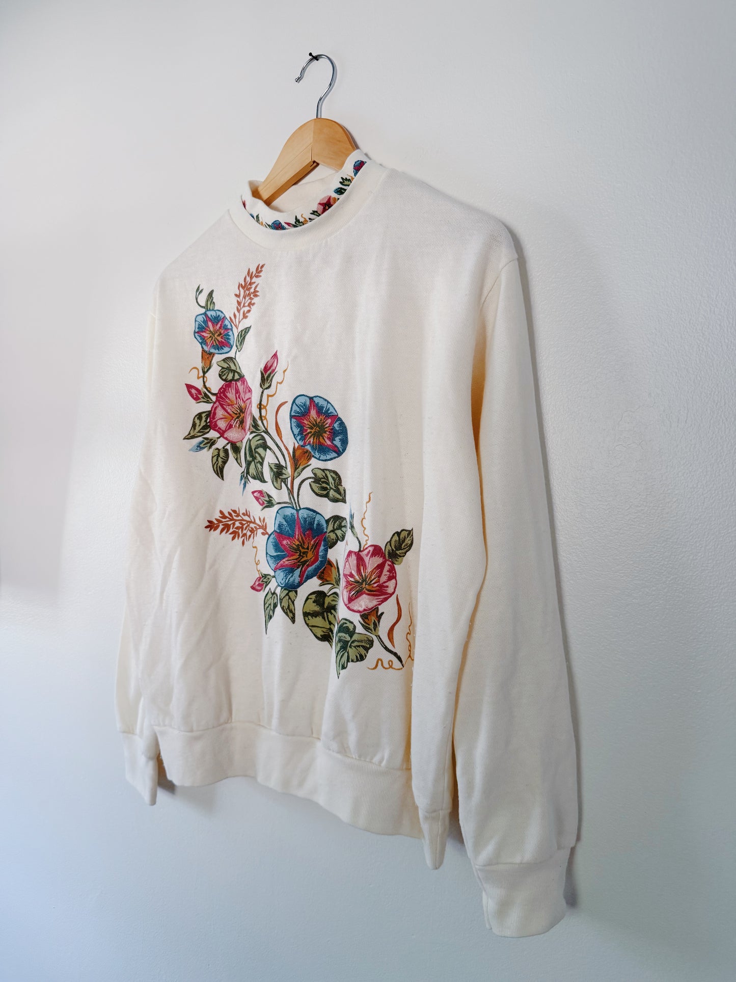 Vintage Floral Crewneck (M)