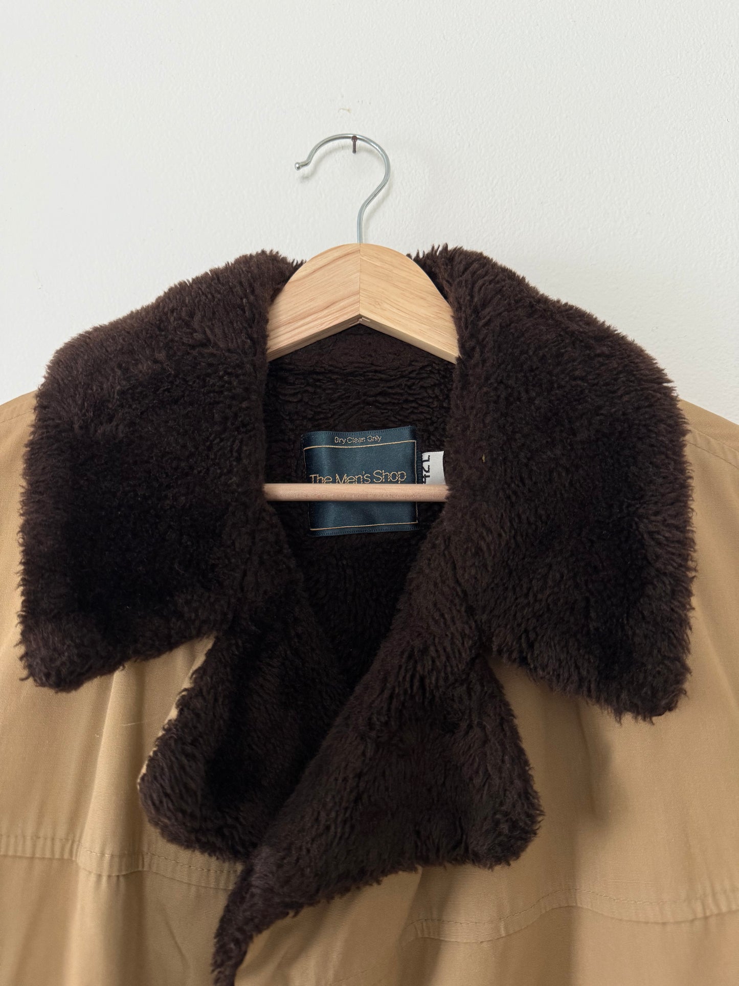 Vintage Winter Coat (42L)