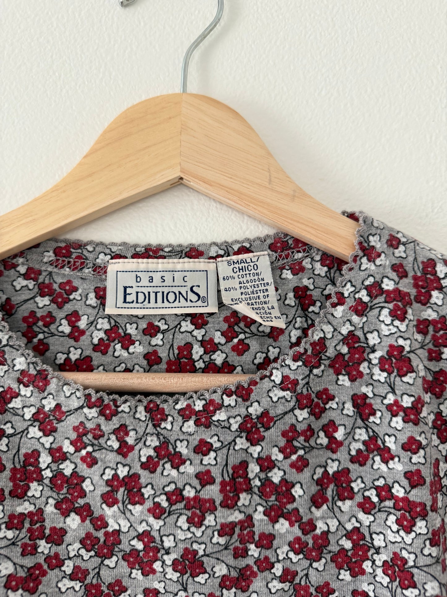 Floral Tee with Lace Detail (S)