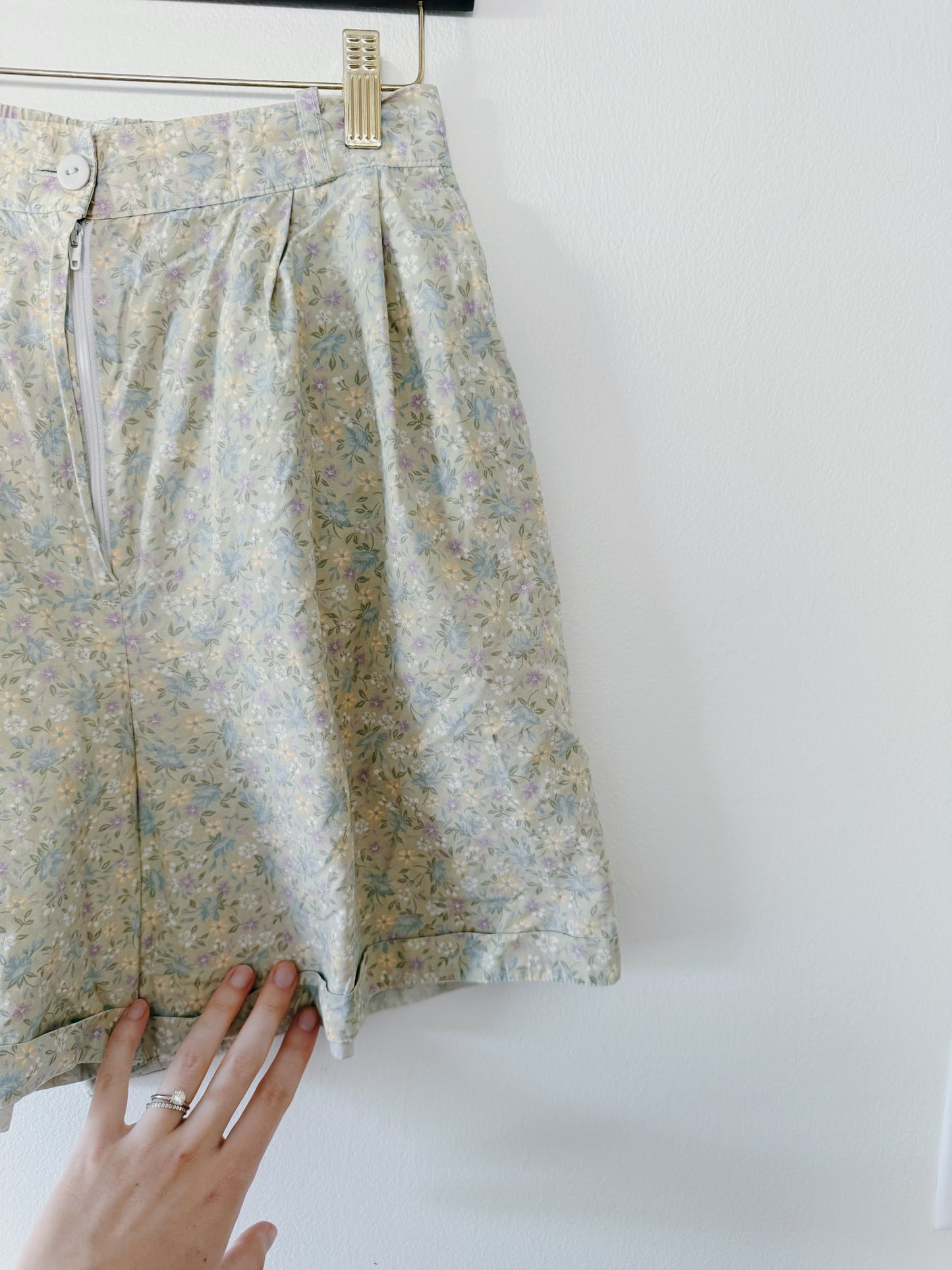 Floral Cotton Shorts (8)