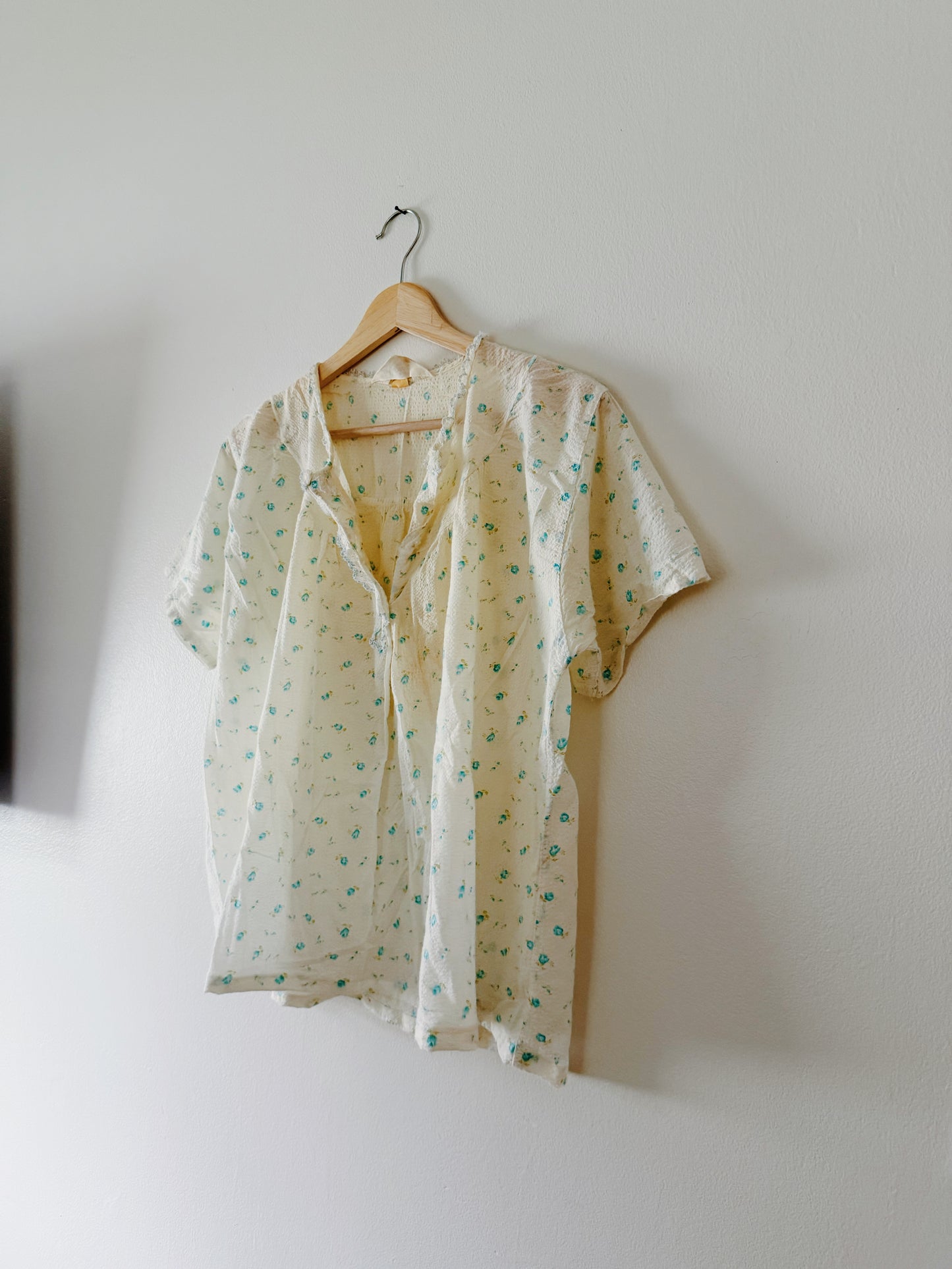 Vintage Floral Top (M)