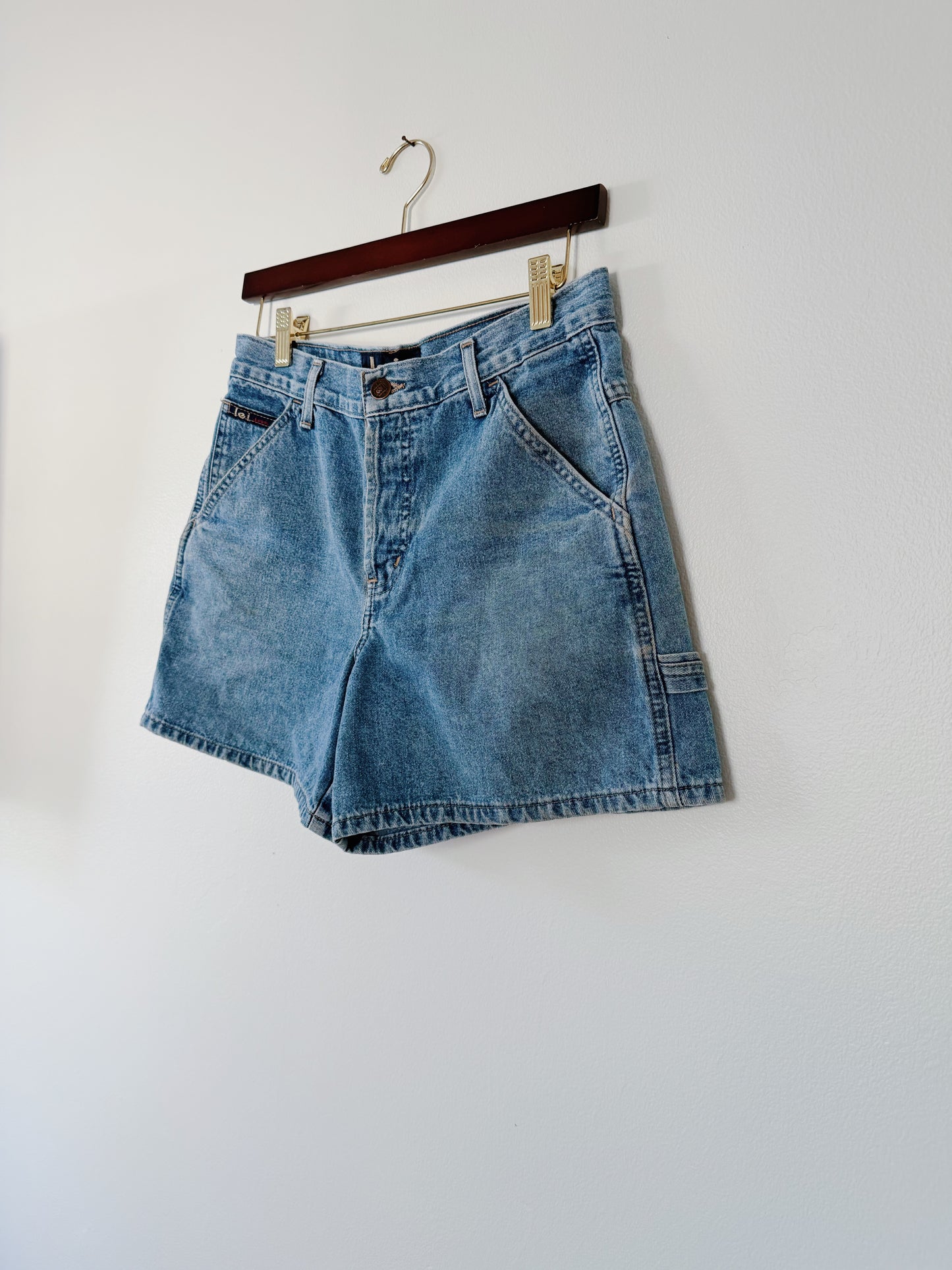 Denim Shorts (30x4.5)