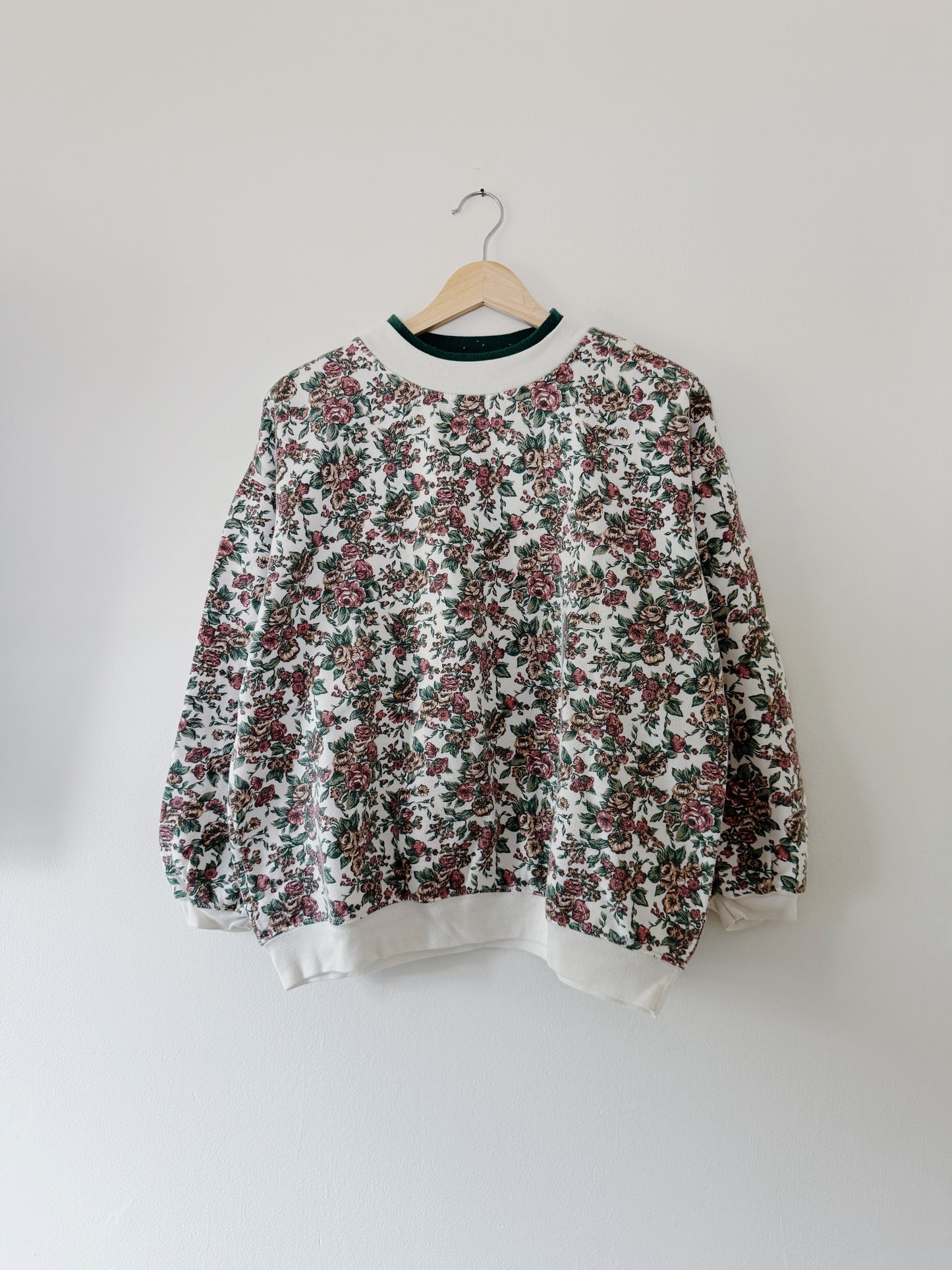 Vintage Floral Crewneck (S/M)
