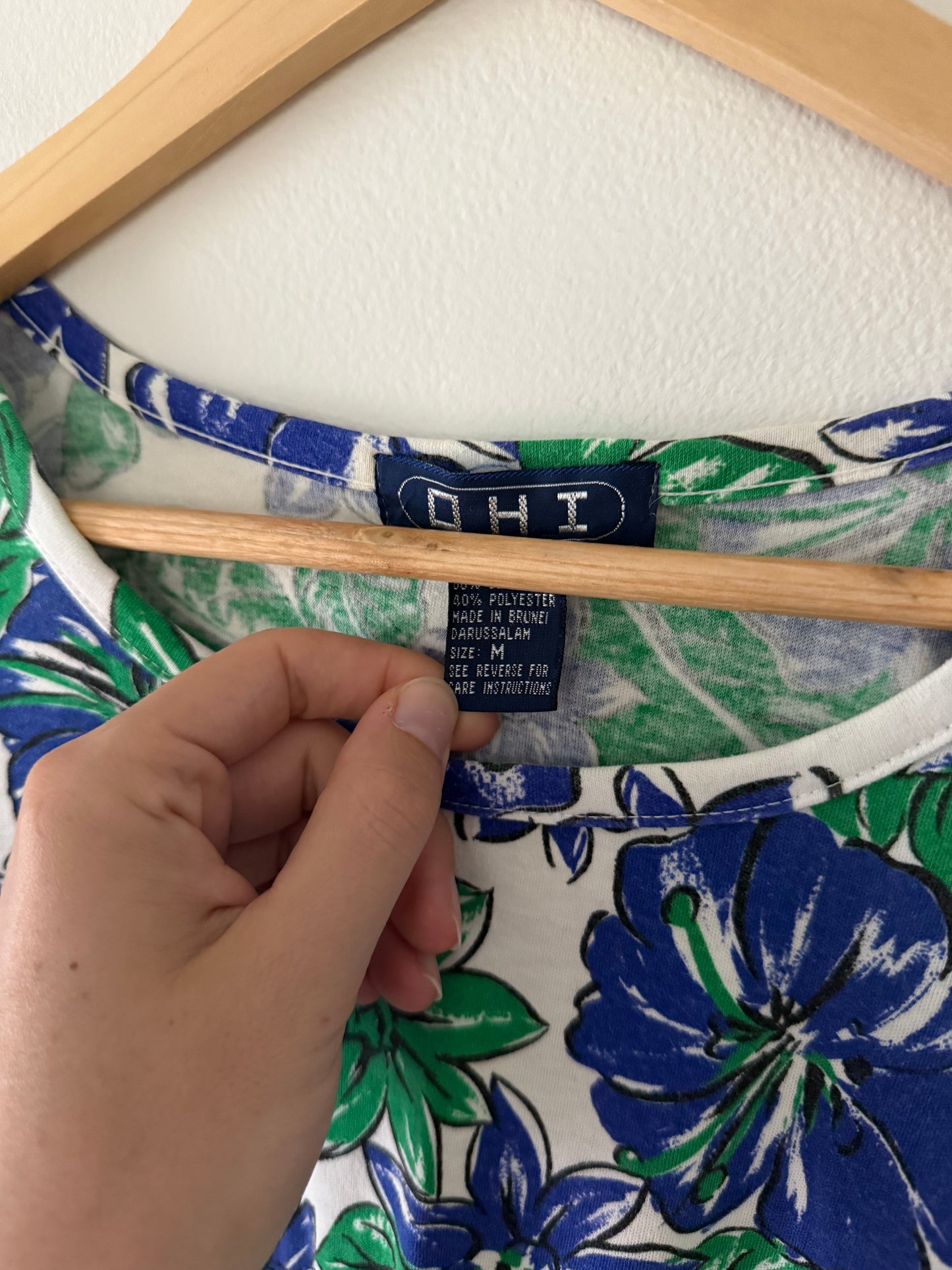 Hawaiian Print Tank (M)