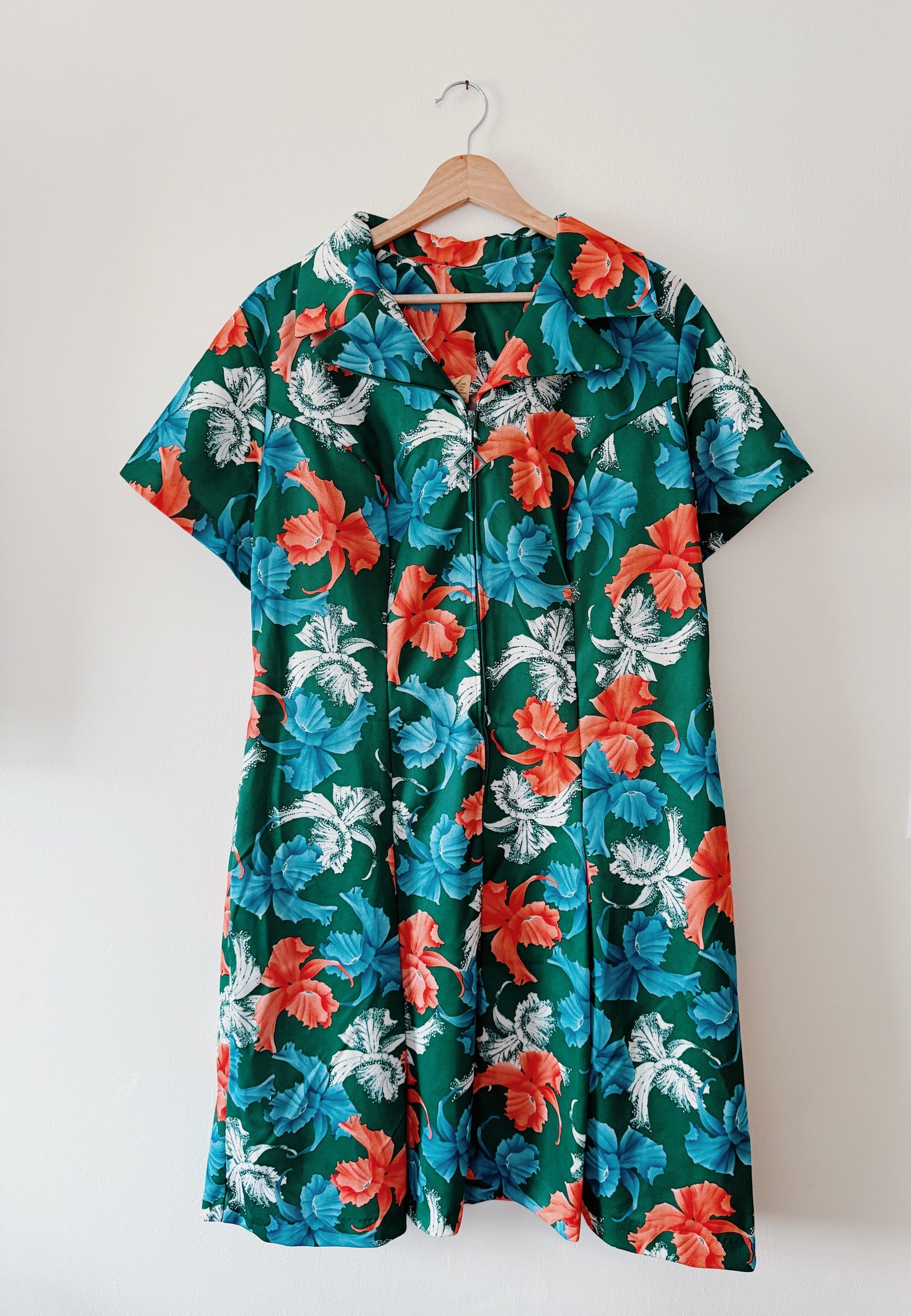 Vintage Hawaiian Print Dress