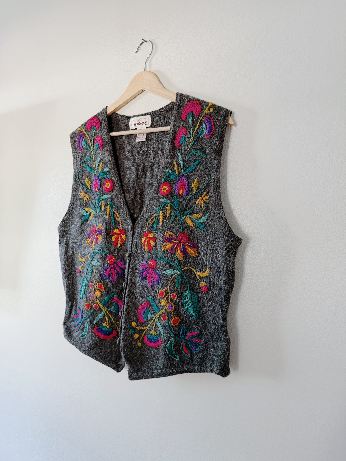 Worthington Embroidered Vest (XL)