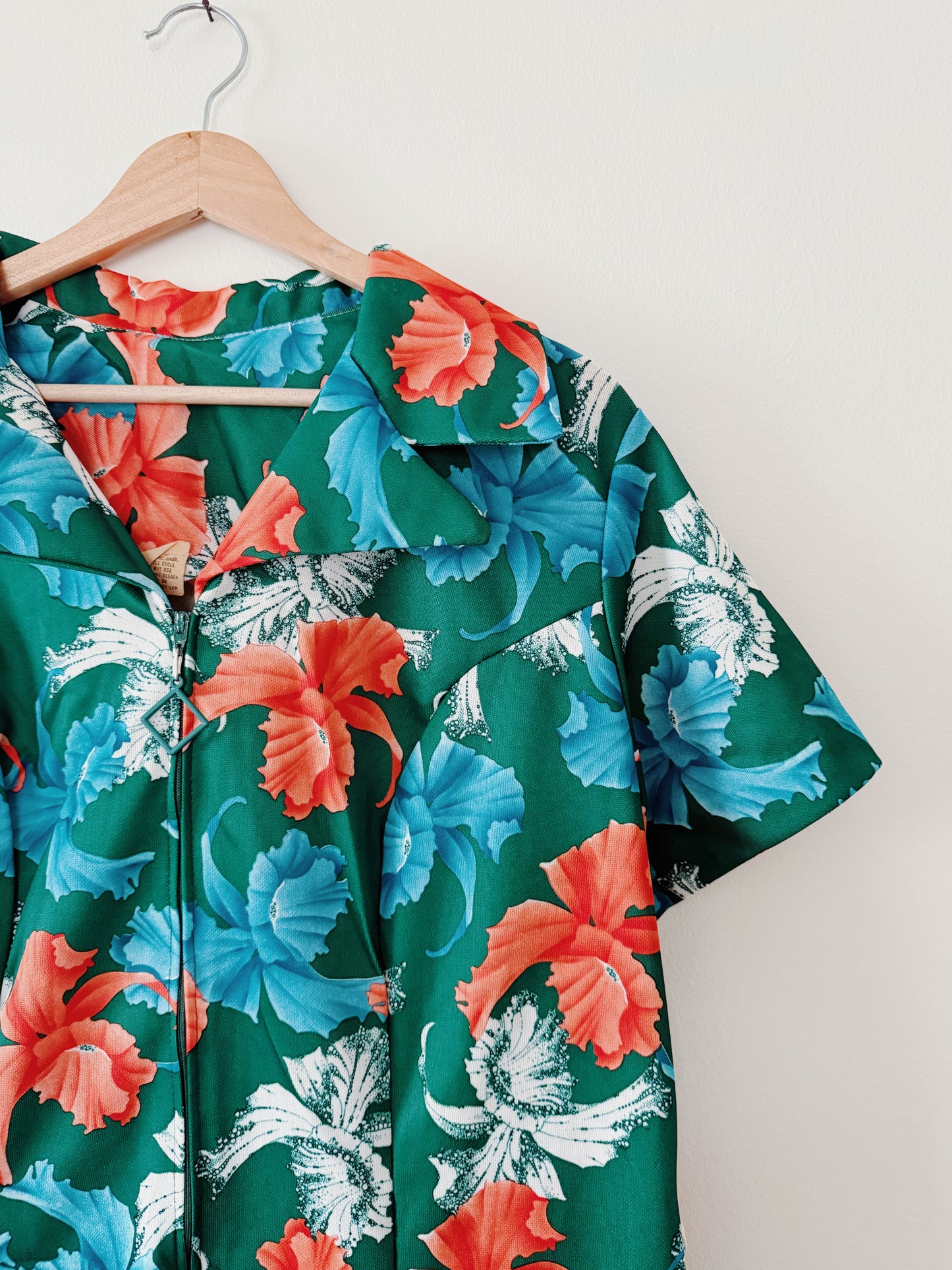 Vintage Hawaiian Print Dress