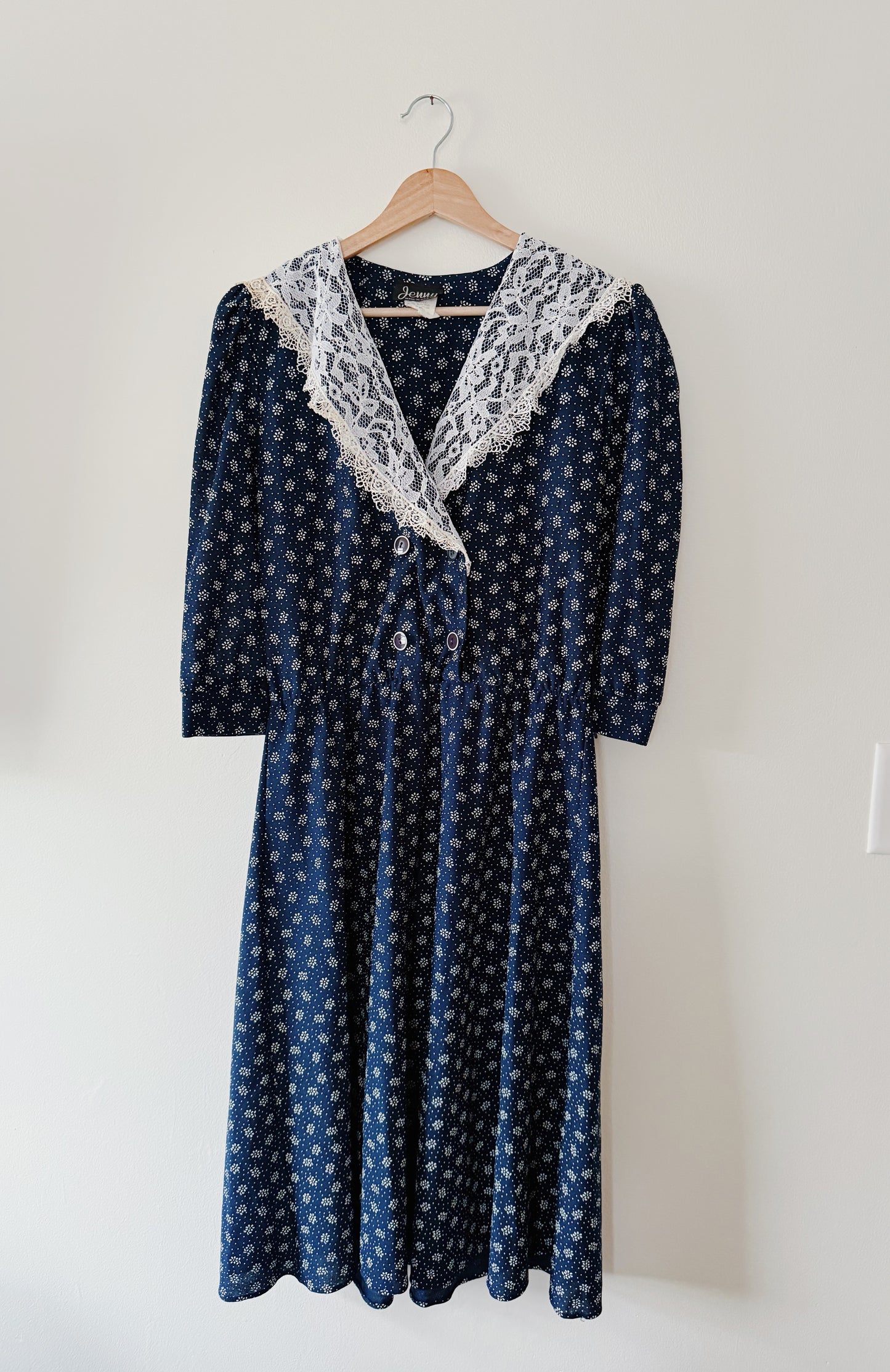 Vintage Floral Dress (10)