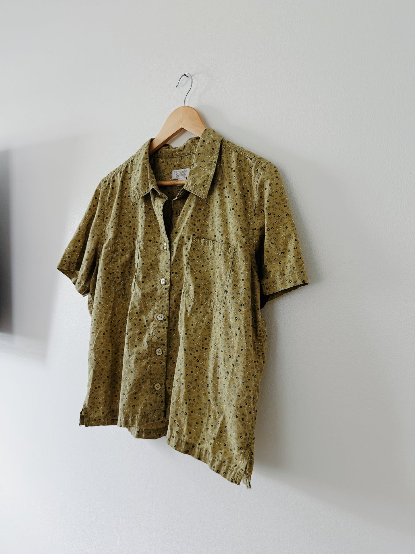 Columbia Floral Button Down Top (L)