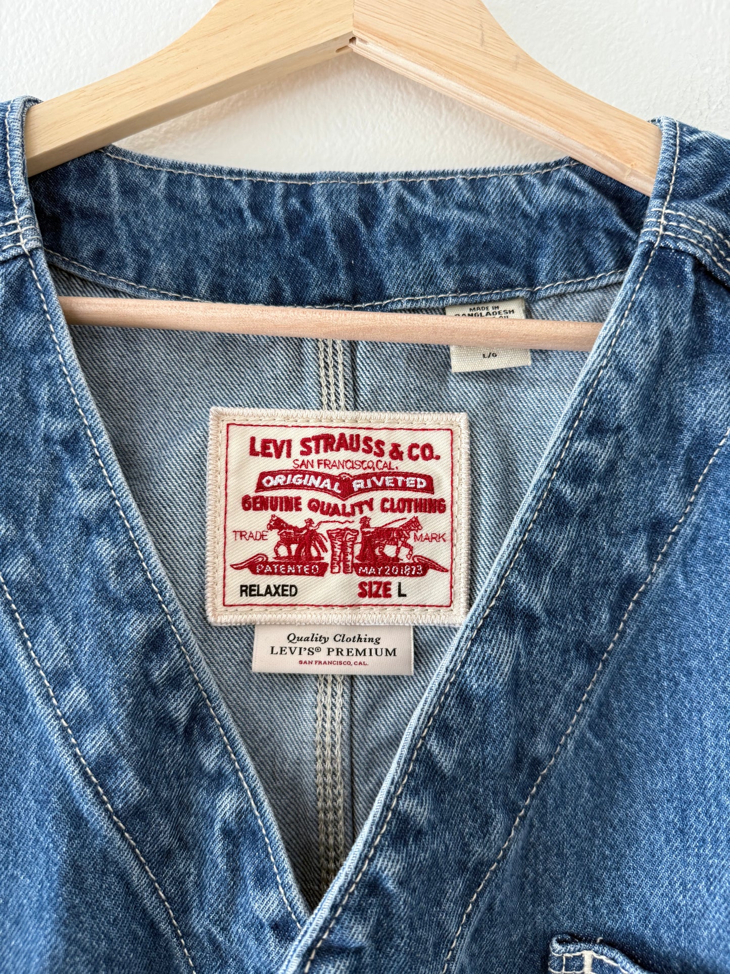 Levis Jacket (L)