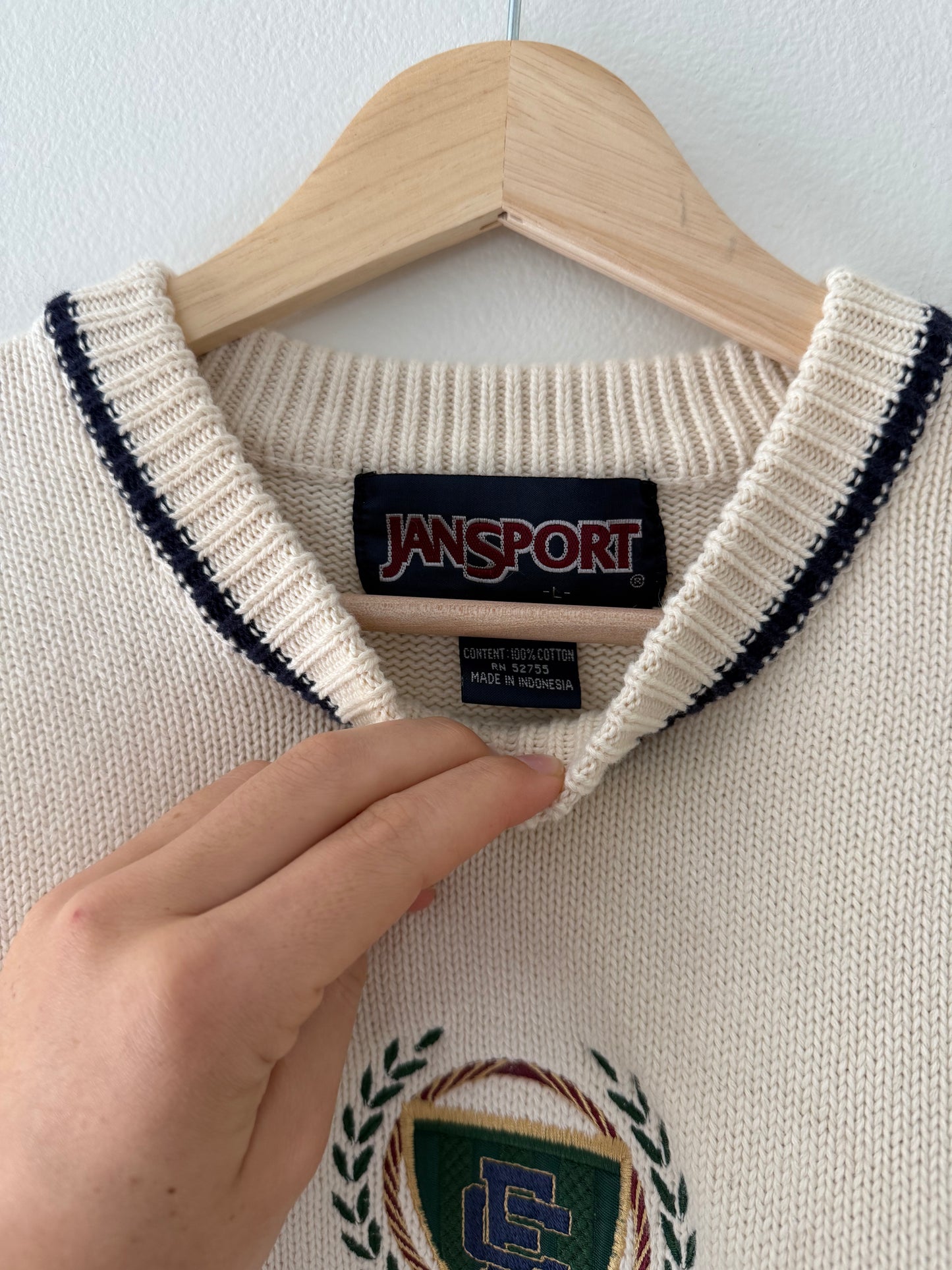 Vintage UW-Eau Claire Sweater (L)