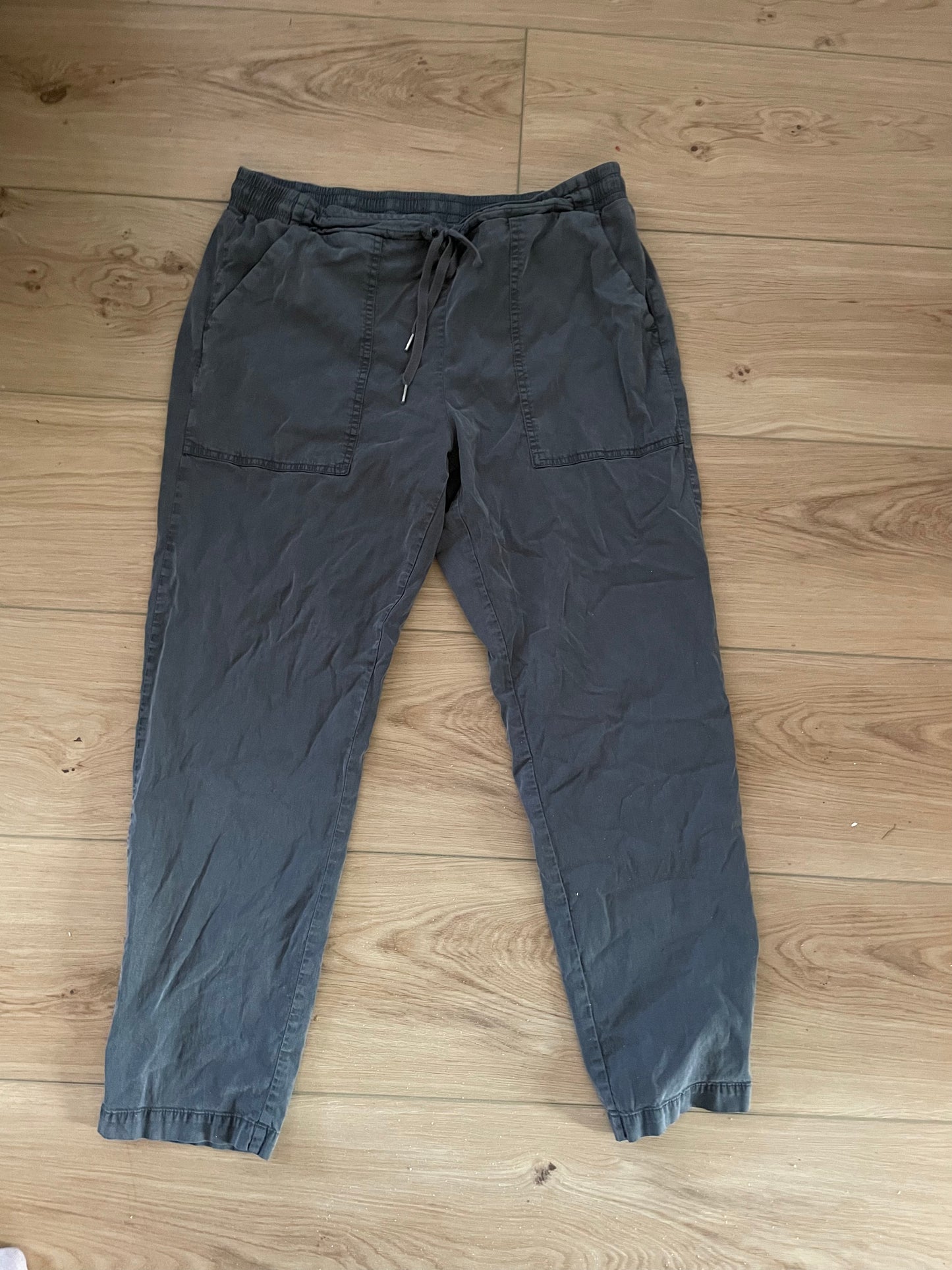 Womens Orvis Pants (L)