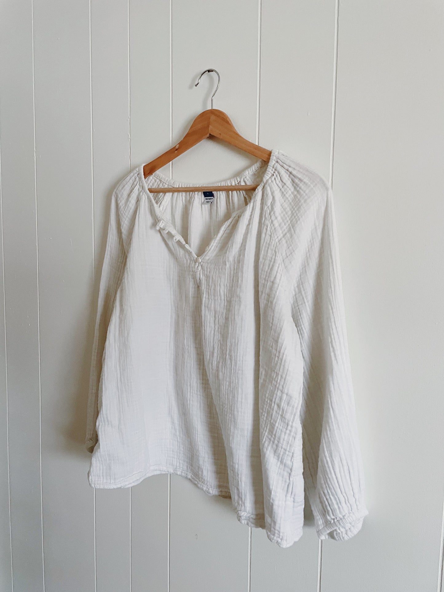 Flowy White Top (L)