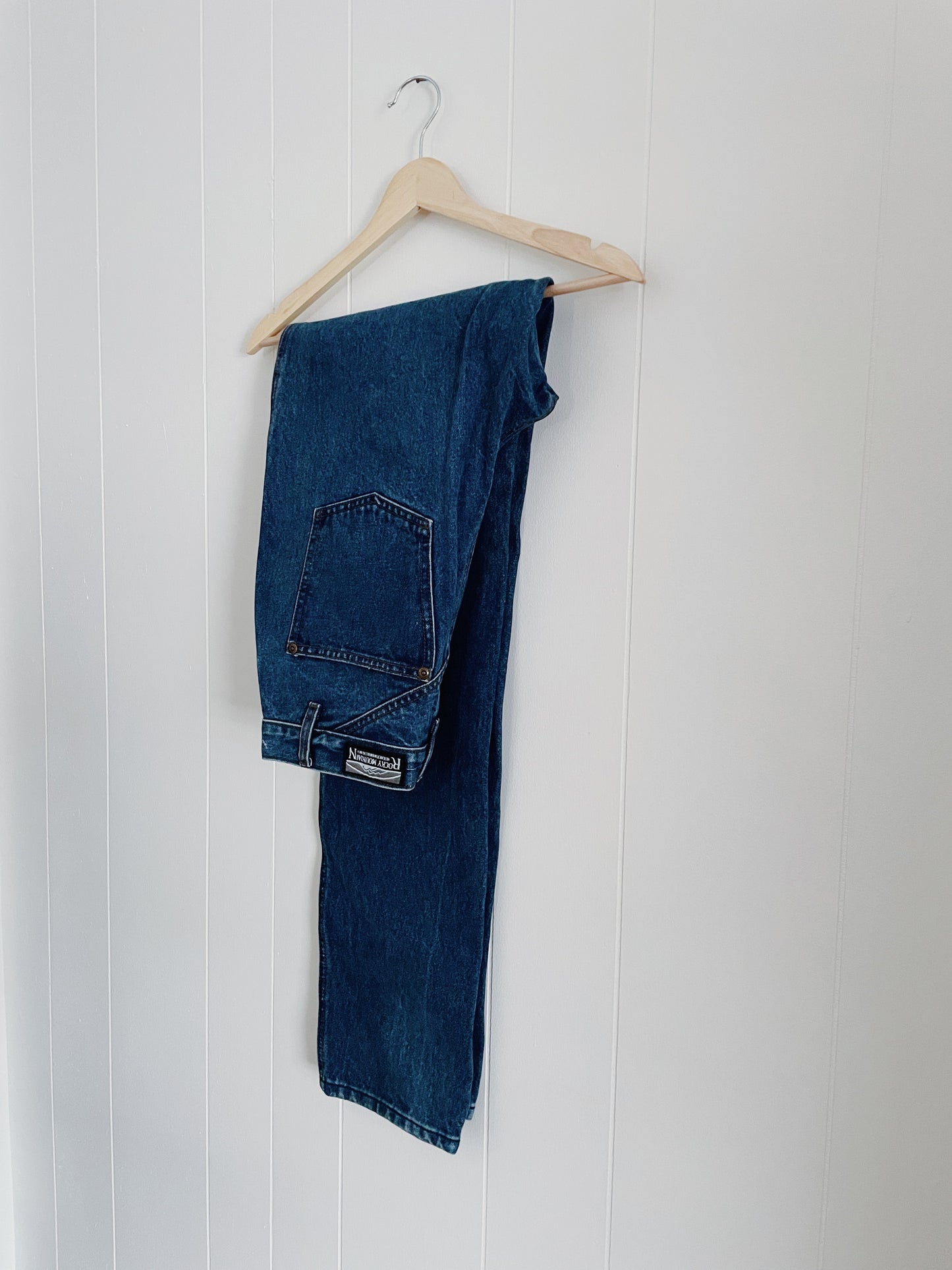 Vintage Rocky Mountain Jeans (31x35)