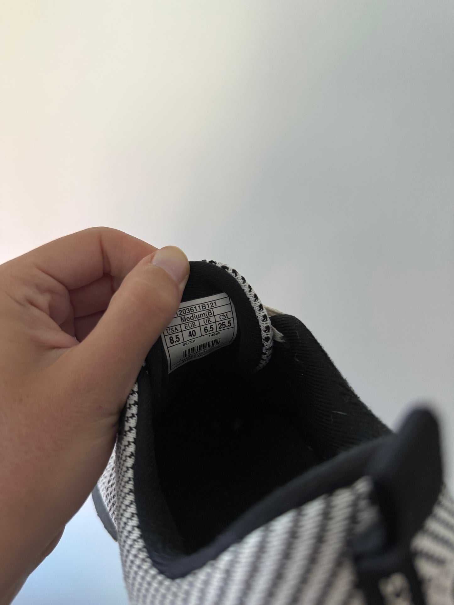 Brooks Running Shoes (8.5)