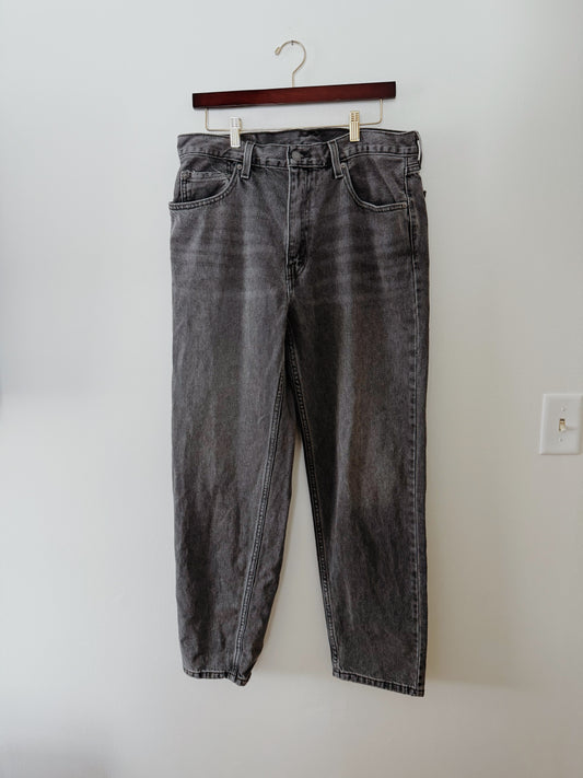 Levi 550 Jeans (34x32)