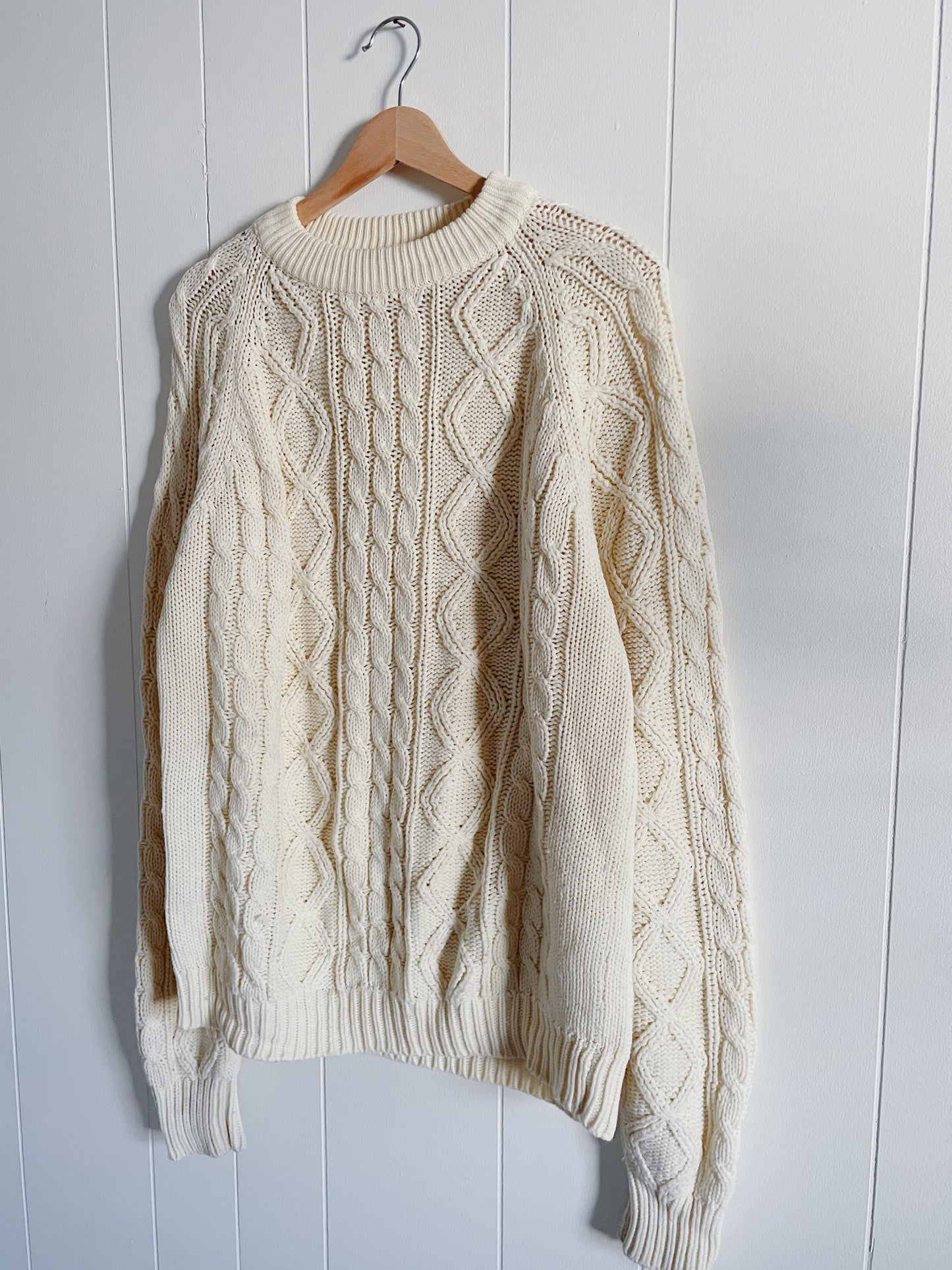 Vintage Cable Knit Sweater (XL)