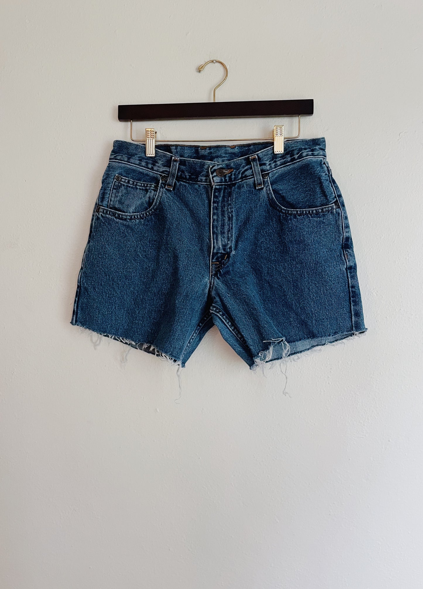 Cut Off Denim Shorts (32x5)