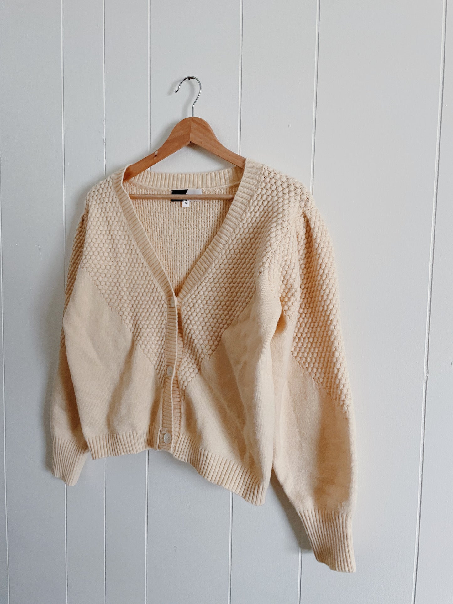 Piper & Scoot Cream Cardigan (M)