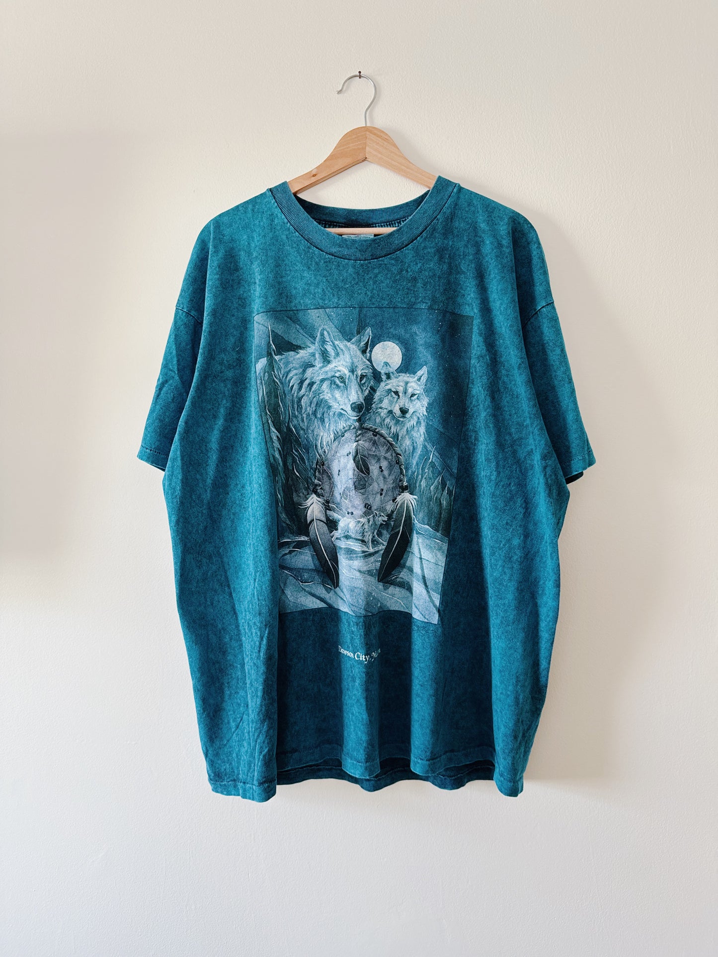 Wolf Tee (XL)