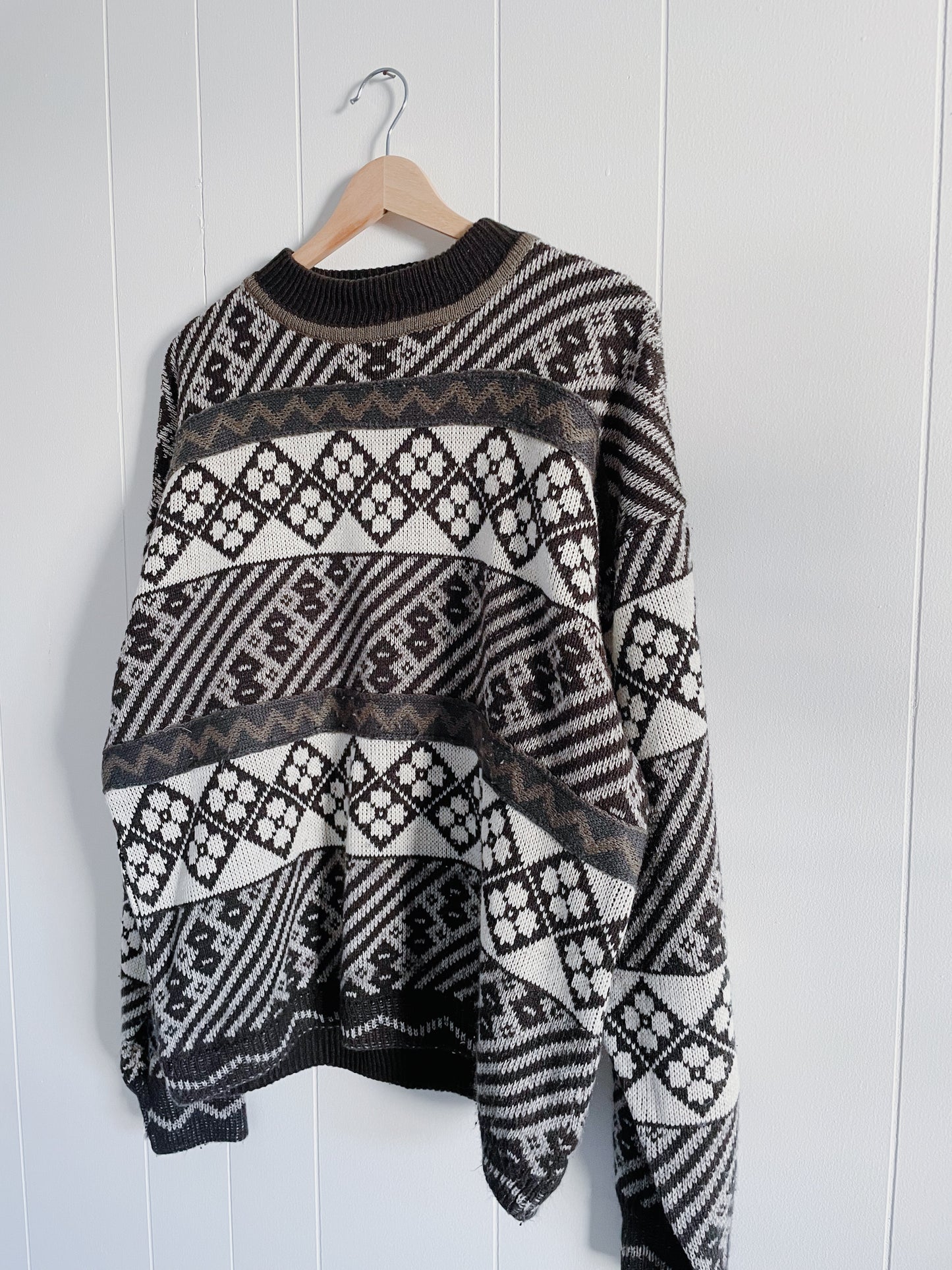 Vintage Printed Sweater (XL)