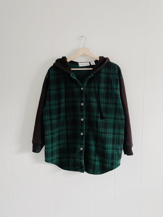 Cozy Green and Black Flannel (M)