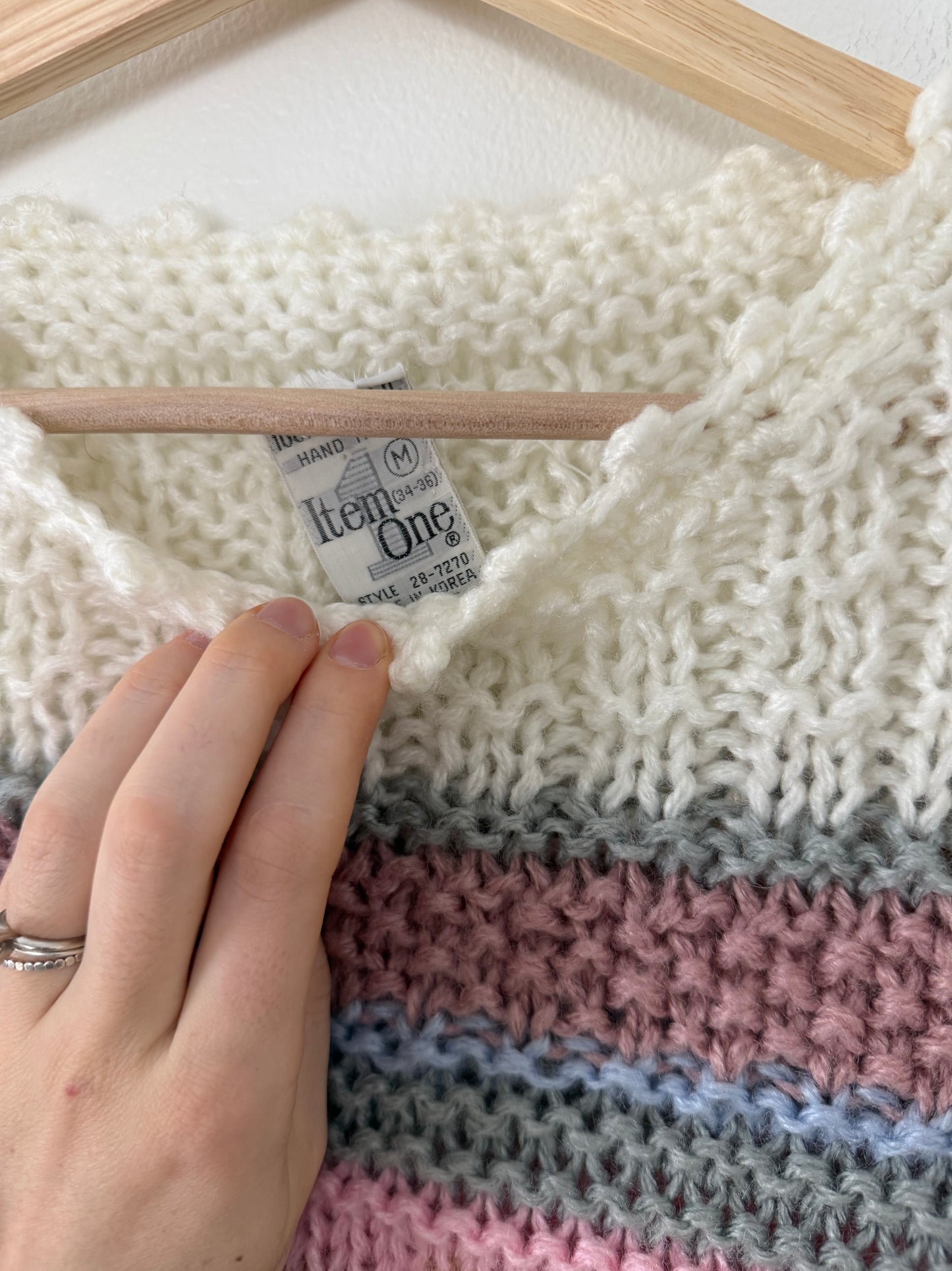 Vintage Sweater with Floral Detail (M)