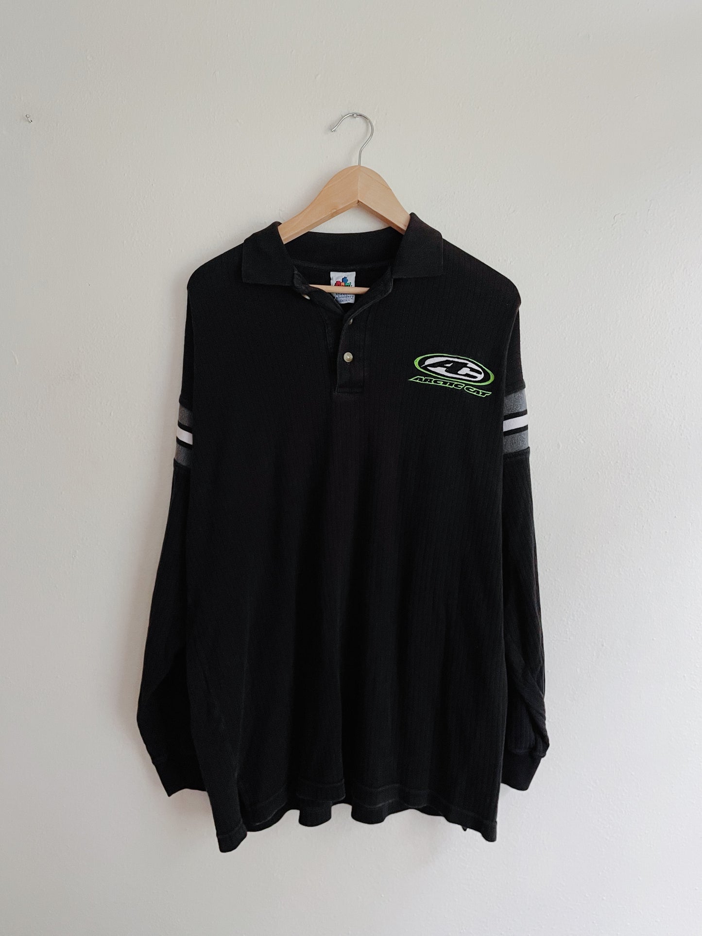 Arctic Cat Long Sleeve Henley (L)