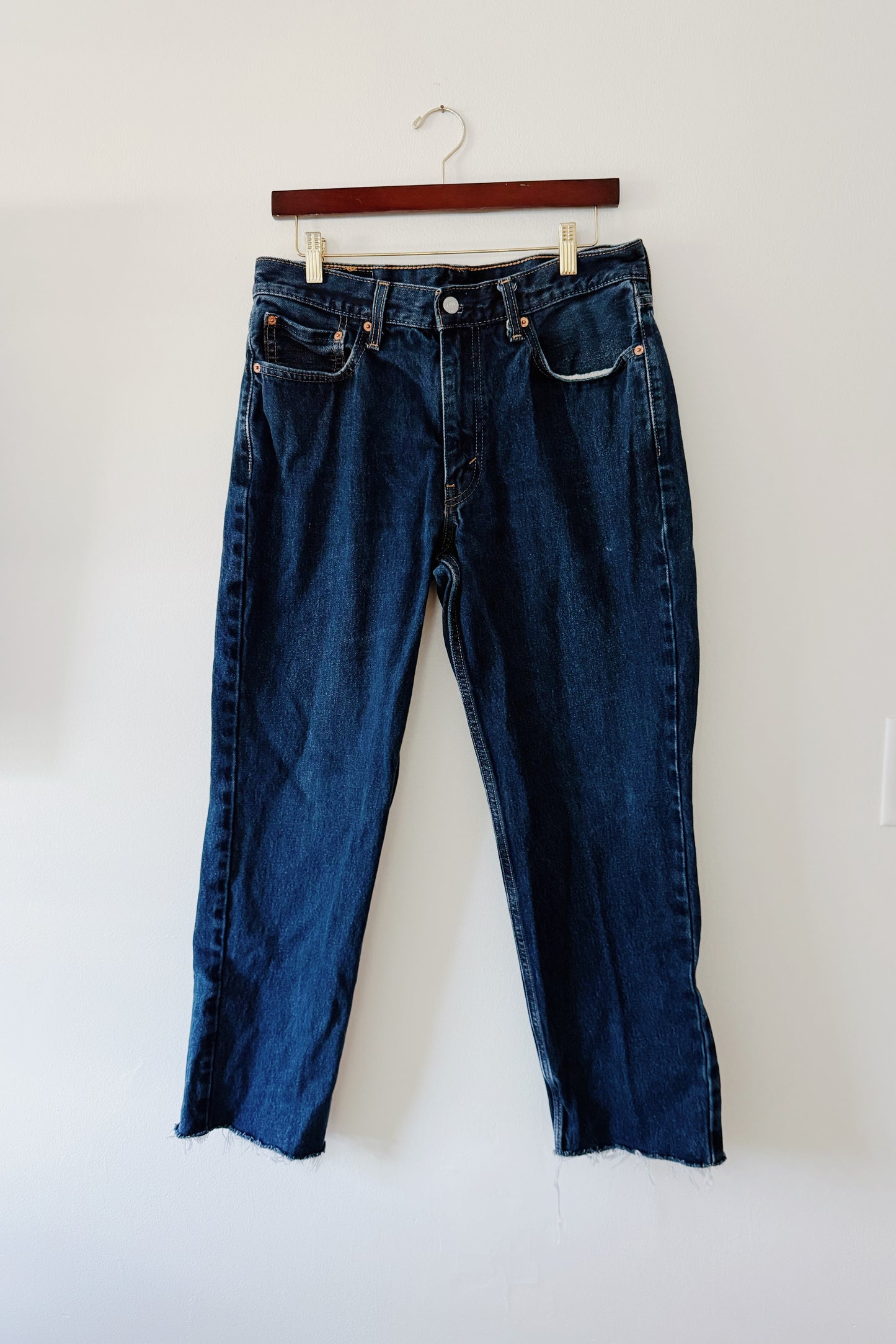 550 Levis (33x28)