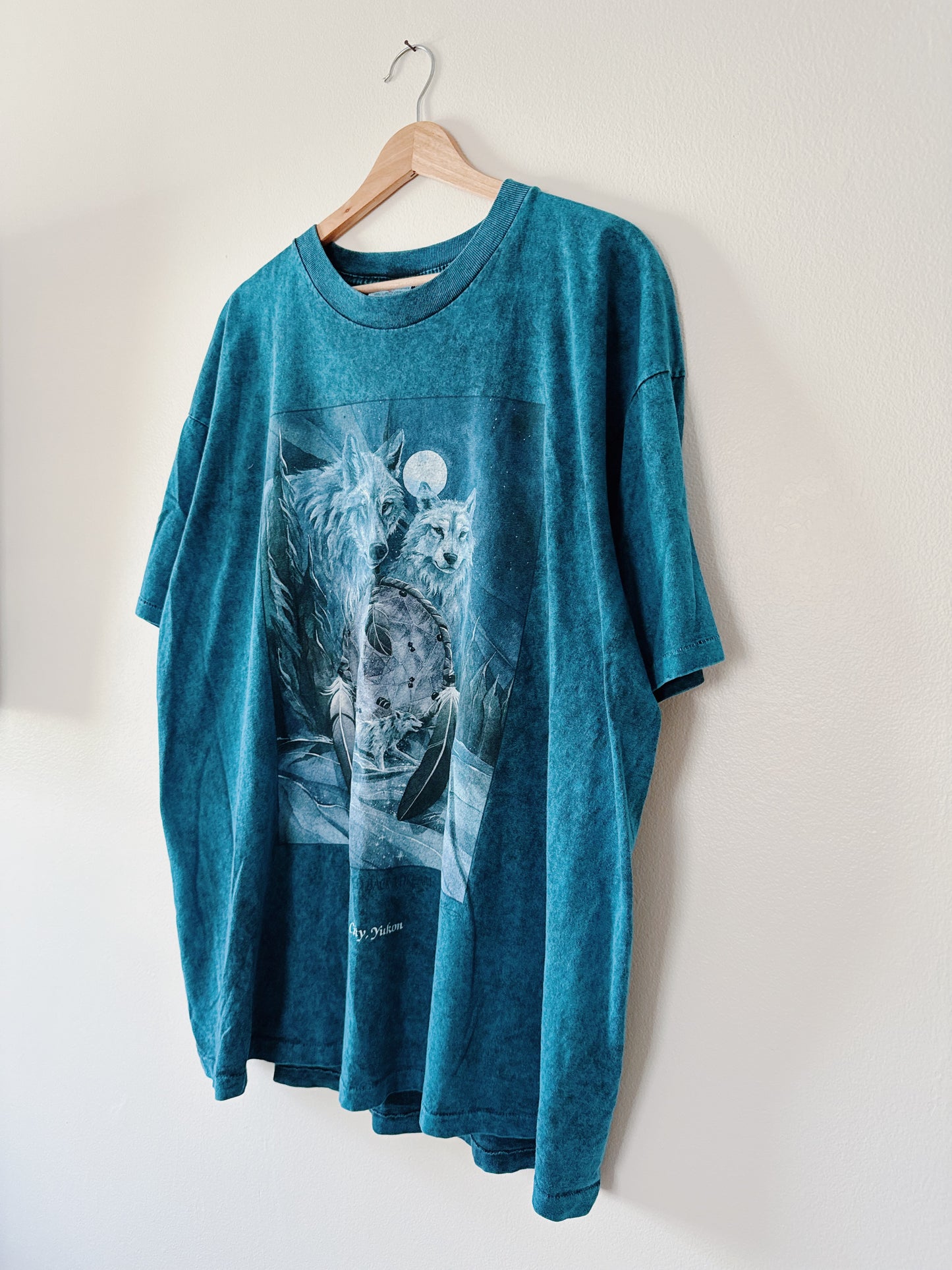Wolf Tee (XL)
