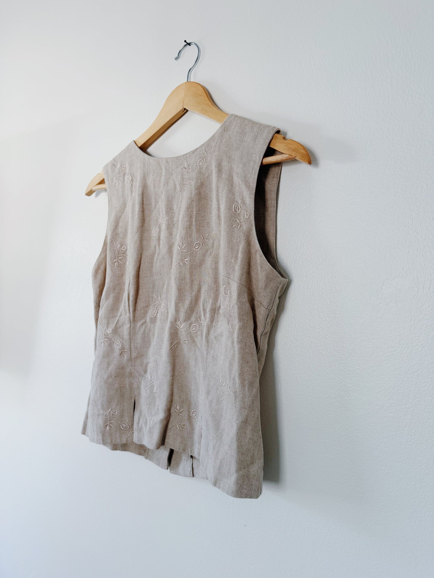 Embroidered Linen Top with Button Back (4)