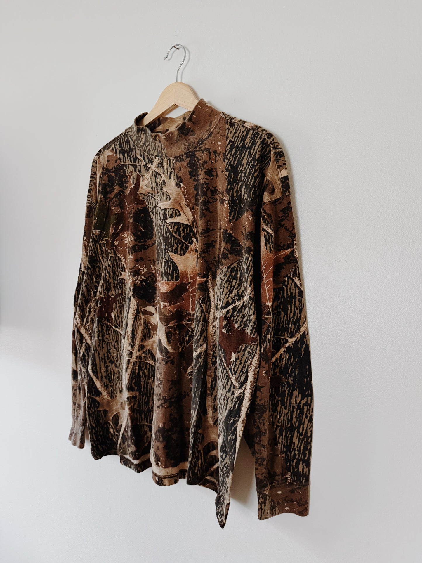 Camo Long Sleeve (XL)