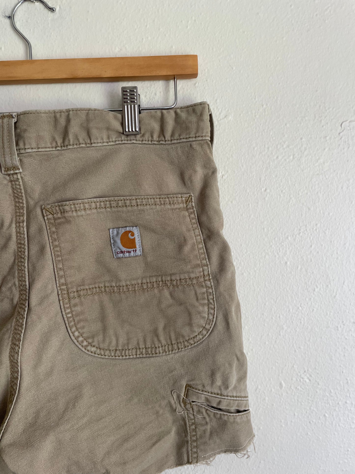 Cut Off Carhartt Shorts (31x4)