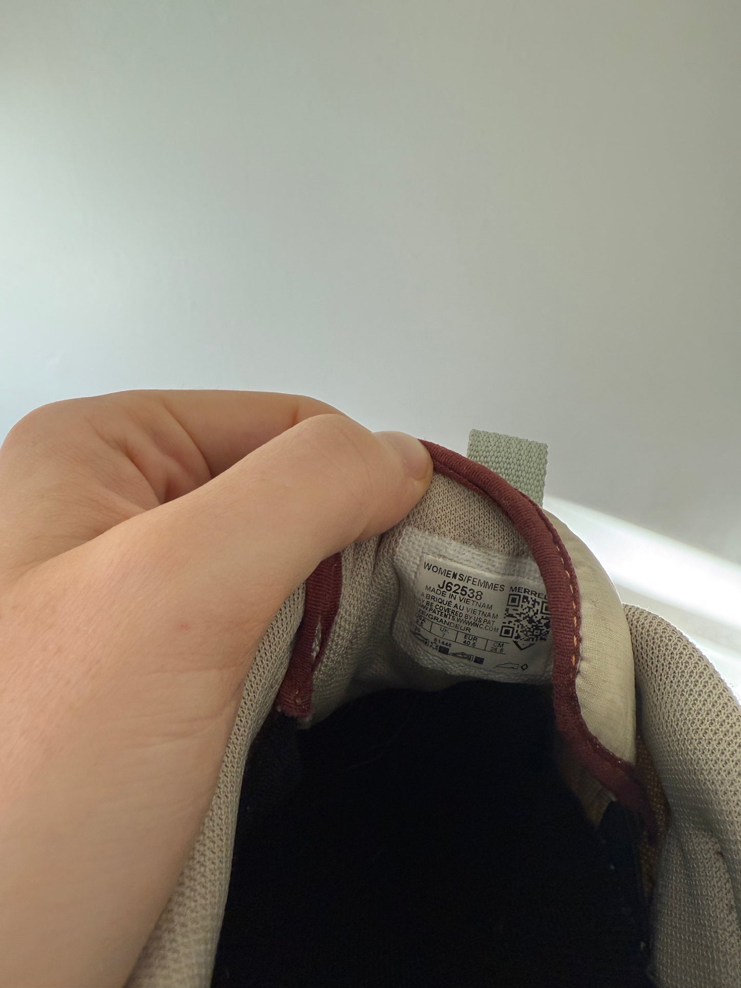 Merrell Sneakers (W9.5)