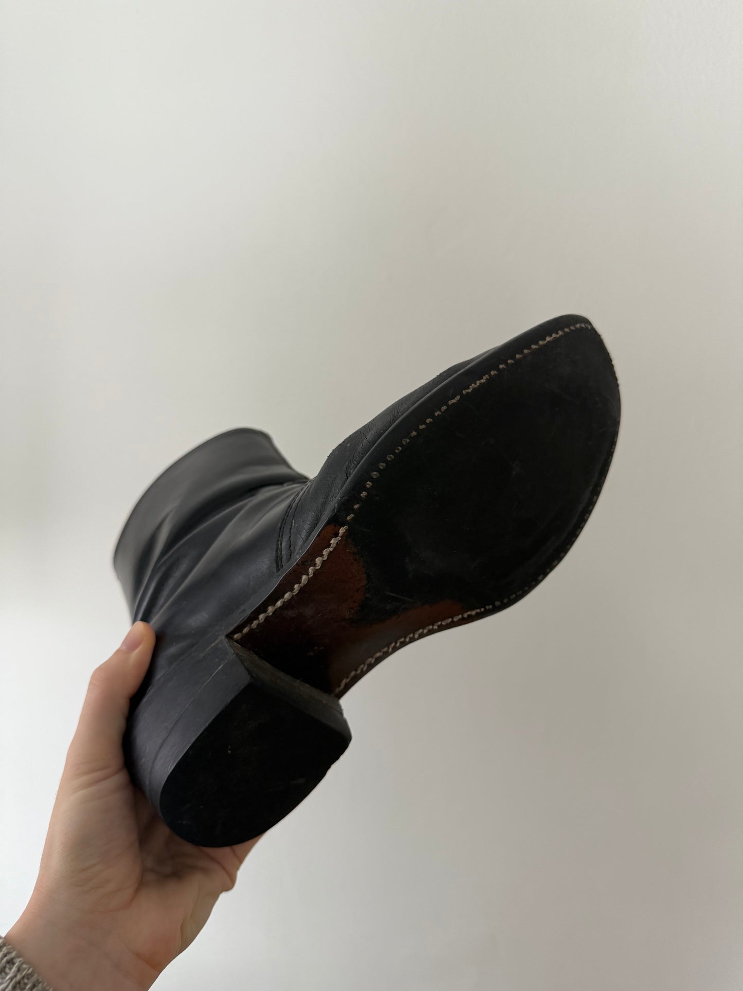 Black Cowboy Boots (M8.5)