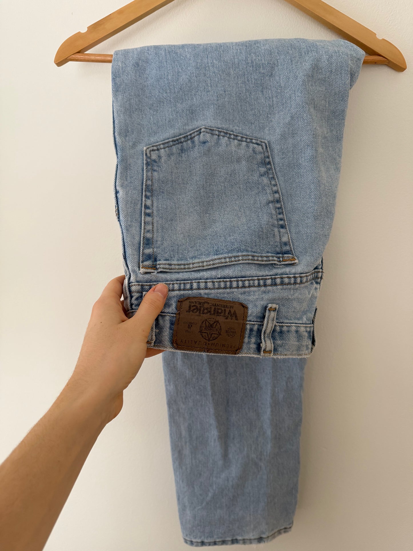 Wrangler Straight Leg Jeans (34x34)