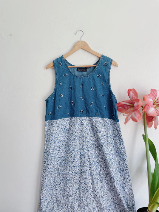 Denim Dress with Embroidered Details (M)